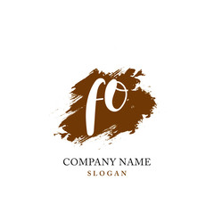 Obraz premium FO Initial handwriting logo vector 