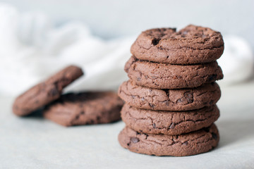 brownie cookies with chocolate chips