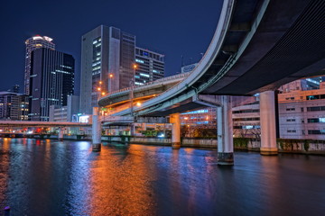 夜の橋