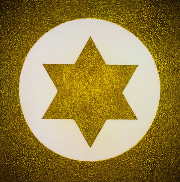 gold color hexogen
