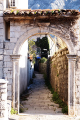 Fototapeta na wymiar Entrance to a house in Kotor, Montenegro