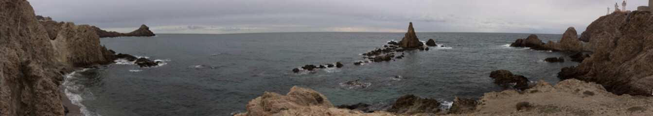 Arrecife de las sirenas en un día nublado