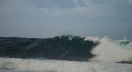 waves breaking