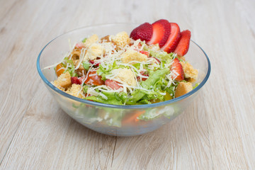 fresh chicken and vegetable salad