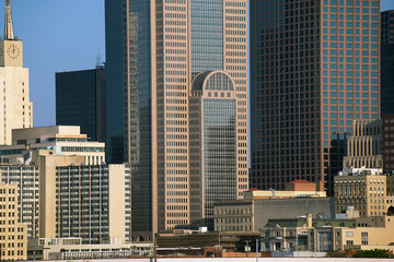 Fototapeta na wymiar City buildings in daylight