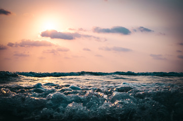 Obraz premium Beautiful sunset above sea.