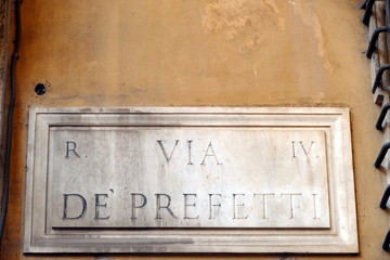 nomi delle strade e piazze di roma,italia