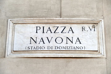 nomi delle strade e piazze di roma,italia