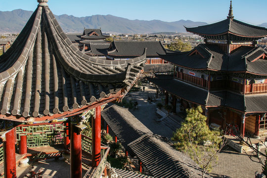 mu fu in lijiang,china