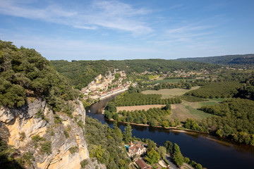  La Roque-Gageac scenic village on the Dordogne river, France
