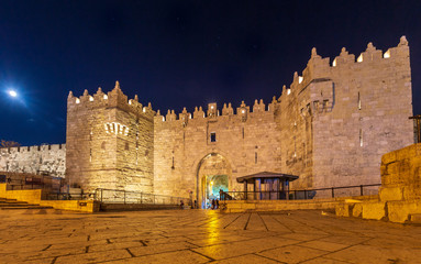 Damascus gate, nord entrance to muslim quarter of Jerusalem, Israel