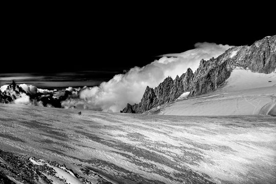 Glacier du G&eacute;ant, a walk on the glacier, Mont Blanc massif, Courmayeur, Aosta valley, Italy, Europe
