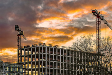 Baustelle am Abend