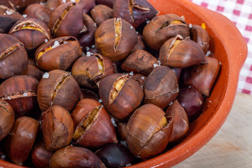 traditional portuguese dish of roasted chestnuts