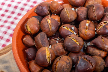 traditional portuguese dish of roasted chestnuts