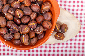 traditional portuguese dish of roasted chestnuts