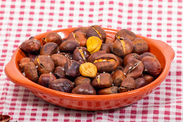 traditional portuguese dish of roasted chestnuts