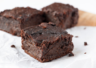 plant based chocolate cake 4