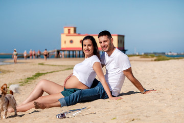 Fototapeta premium Pregnant happy couple