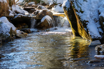 winter landschaft in den österreichischen alpen