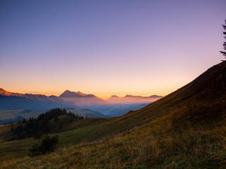 Fototapeta na wymiar Morning in the Swiss Mountains