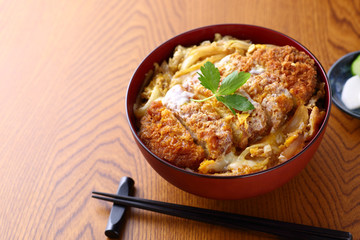 かつ丼