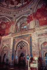 Obraz premium DELHI, INDIA : Interior of the Jama Masjid, Old town of Delhi, India. It is the principal mosque in Delhi