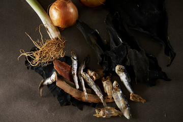 Scallion, onion, dried fish, kelp and dry bonito 
