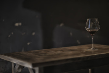 concept alcohol glass / beautiful glass, wine restaurant tasting aged wine