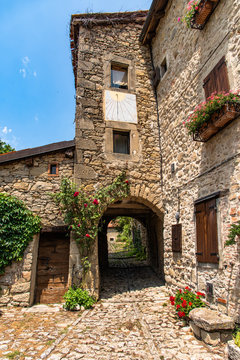 Ancient medieval town La Scola, Italy