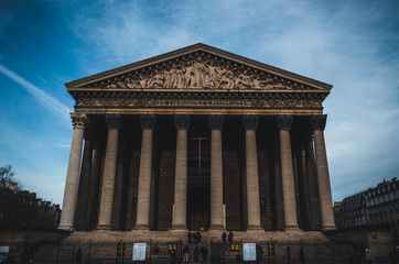 Obraz premium Nice views of Paris in perspective at sunrise