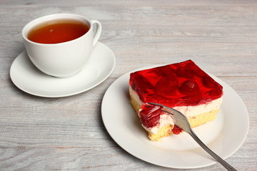 Strawberry Jelly Cake