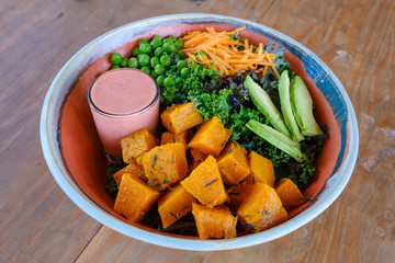 Green Organic Salads from the Farm