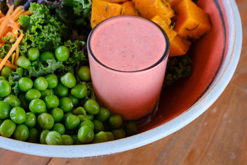 Green Organic Salads from the Farm