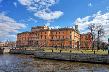 Fototapeta na wymiar St. Michael's Castle also called the Mikhailovsky Castle or the Engineers' Castle in Saint Petersburg, Russia. 