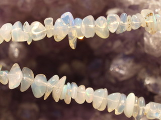 Opalkette Photobackground Wallpaper