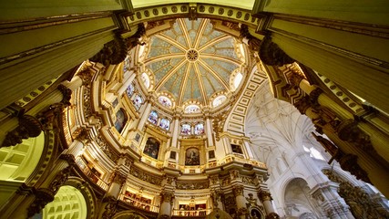 Obraz premium Kirchendecke