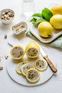 Lemons stuffed with tuna and pistachio