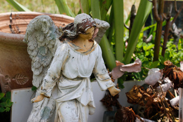 ANGEL, DECORATION FOR GARDENS AND TOMBS