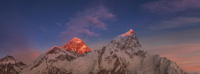 Everest Alpenglow