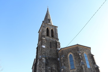 Fototapeta na wymiar Eglise catholique du village de Rochetoirin - Département de l'Isère - Région Rhône Alpes - France - Vue extérieure
