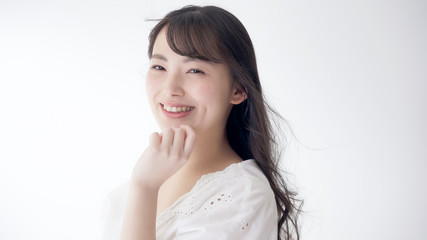 若い女性　笑顔