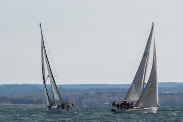 Obraz premium Sailing competitions on the Angara River