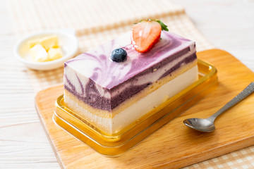 Delicious blueberry yoghurt cake