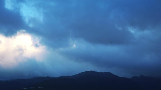 Time lapse video of changing cloudscape in 4K