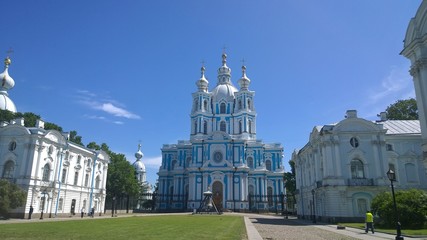 Fototapeta na wymiar Smolny Resurrection of Christ Cathedral in St. Petersburg. Russia. The exquisite Smolny Cathedral, a masterpiece of Rastrelli’s baroque (built 1746—1835). Favorite place for excursions and travel.