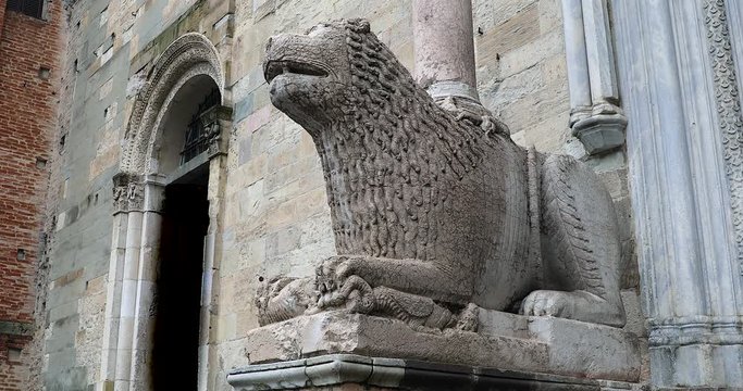 Lion Marble Statue Detail In Front Of The Cathedral Of Parma On Piazza Duomo In Parma, Emilia-Romagna, Italy, Europe. Close Up View - DCi 4K Video