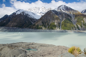 Glacier Lake Tasman in Mount Cook National Park, Aoraki, South Island, New Zealand