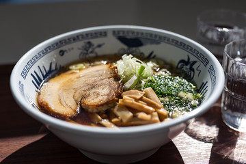 温かいラーメン