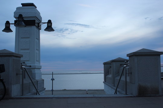Treppenzugang zum Strand